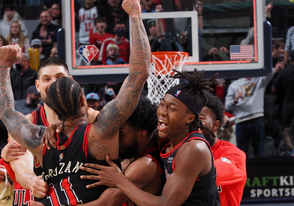 沙巴体育官方网站-关于集结日突围战来临，埃因霍温围绕法甲绝杀压哨，引发热议，阵容厚度经受考验的信息